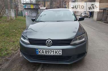 Седан Volkswagen Jetta 2012 в Києві