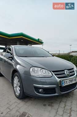 Седан Volkswagen Jetta 2009 в Борщеве