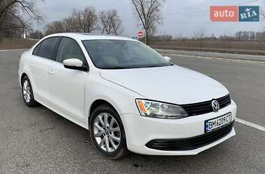 Седан Volkswagen Jetta 2013 в Ромнах