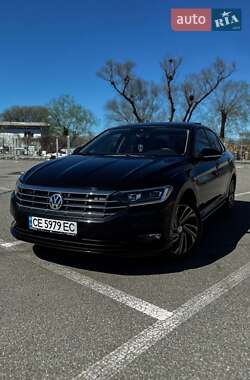 Седан Volkswagen Jetta 2019 в Чернівцях