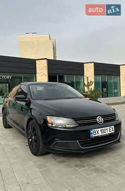 Седан Volkswagen Jetta 2011 в 