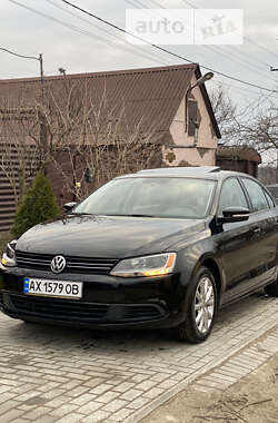 Седан Volkswagen Jetta 2011 в Харкові