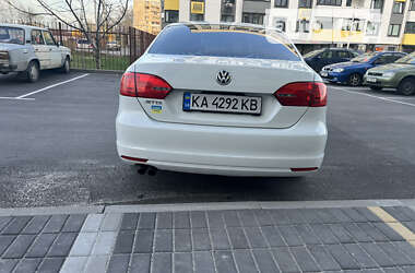 Седан Volkswagen Jetta 2014 в Борисполе