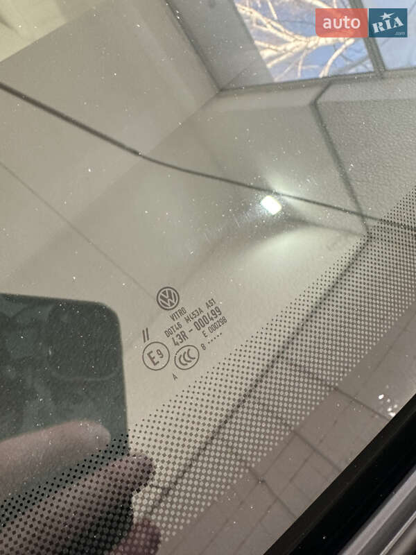 Седан Volkswagen Jetta 2016 в Одесі