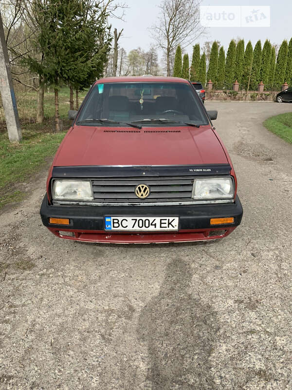 Купе Volkswagen Jetta 1986 в Пустомитах