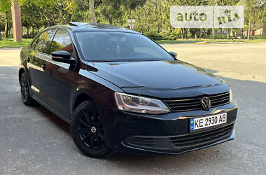 Седан Volkswagen Jetta 2014 в Кривом Роге