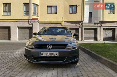 Седан Volkswagen Jetta 2012 в Ивано-Франковске