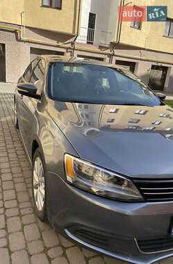 Седан Volkswagen Jetta 2012 в Ивано-Франковске