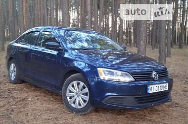 Седан Volkswagen Jetta 2013 в Богуславі