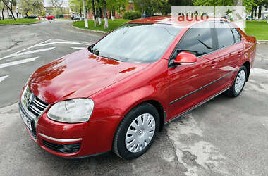 Седан Volkswagen Jetta 2008 в Виннице