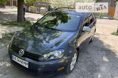 Універсал Volkswagen Jetta 2010 в Києві