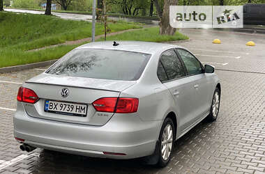 Седан Volkswagen Jetta 2011 в Хмельницькому