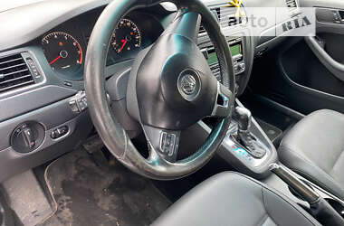 Седан Volkswagen Jetta 2011 в Хмельницькому