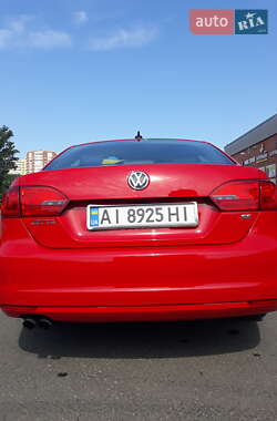 Седан Volkswagen Jetta 2014 в Броварах