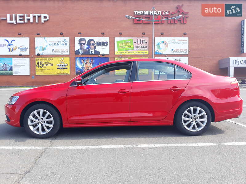 Седан Volkswagen Jetta 2014 в Броварах