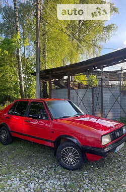 Седан Volkswagen Jetta 1986 в Чернівцях