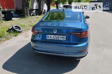 Седан Volkswagen Jetta 2020 в Києві