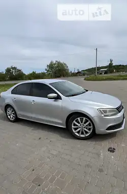 Volkswagen Jetta 2014