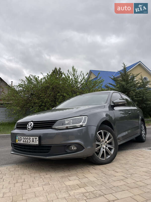 Volkswagen Jetta 2011