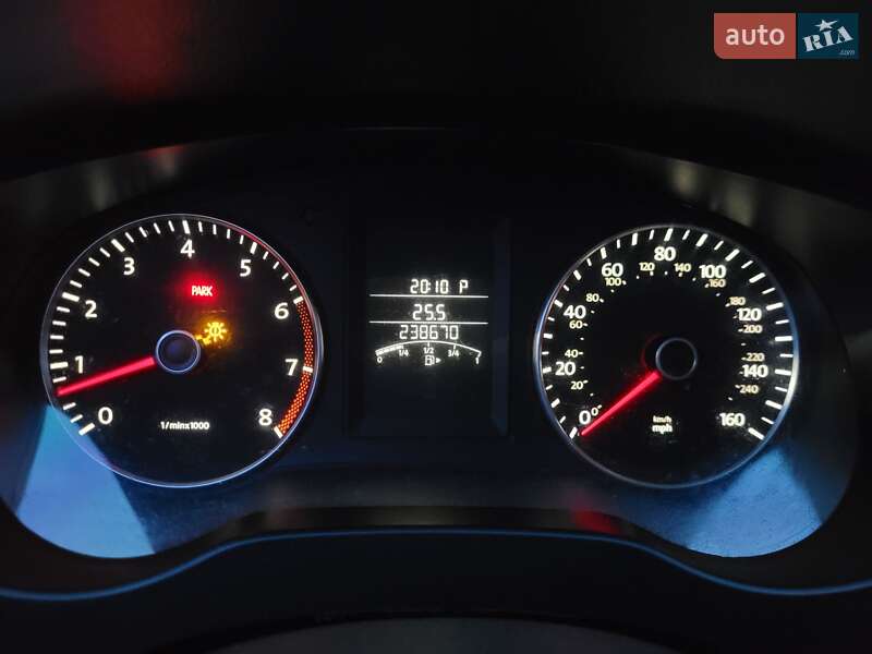 Седан Volkswagen Jetta 2011 в Днепре фото 11 Седан Volkswagen Jetta 2011 в Днепре