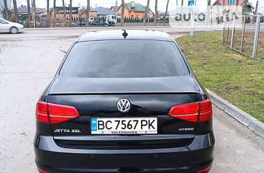 Седан Volkswagen Jetta 2015 в Самборе