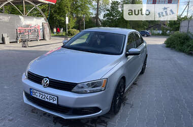 Volkswagen Jetta 2011