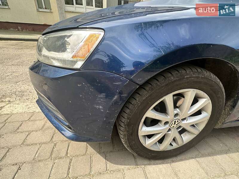 Седан Volkswagen Jetta 2013 в Львове