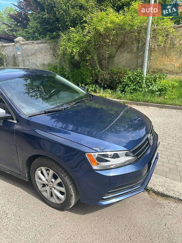 Седан Volkswagen Jetta 2013 в Львове