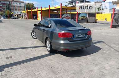 Седан Volkswagen Jetta 2012 в Шепетовке