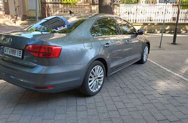 Седан Volkswagen Jetta 2014 в Івано-Франківську