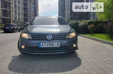 Седан Volkswagen Jetta 2014 в Ивано-Франковске