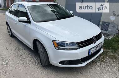 Volkswagen Jetta 2012