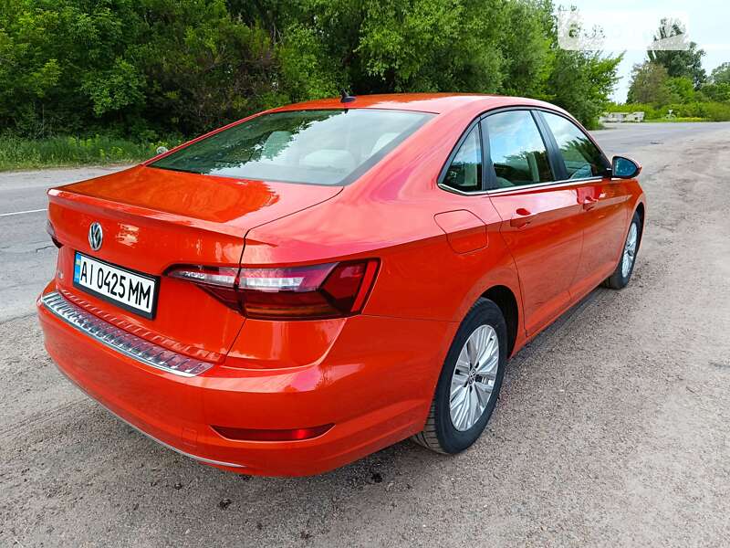 Седан Volkswagen Jetta 2019 в Фастове