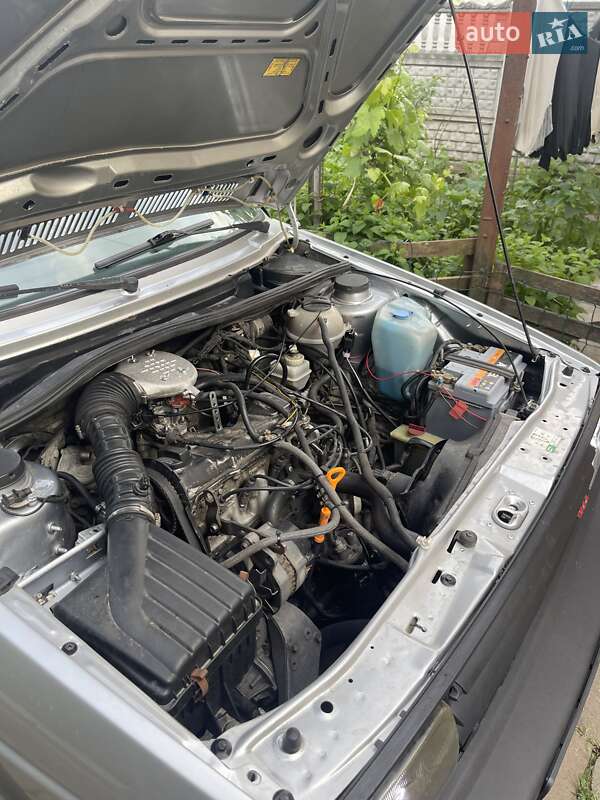 Седан Volkswagen Jetta 1991 в Виннице
