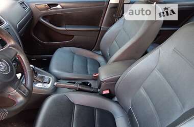 Седан Volkswagen Jetta 2012 в Киеве