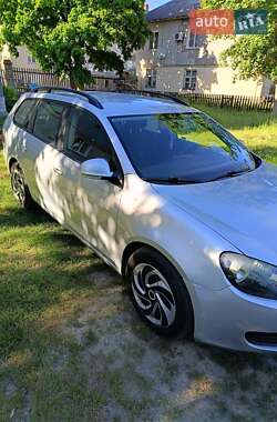 Универсал Volkswagen Jetta 2011 в Шостке