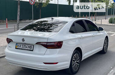 Седан Volkswagen Jetta 2019 в Києві