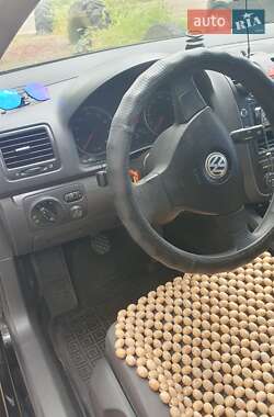 Седан Volkswagen Jetta 2006 в 
