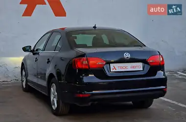 Volkswagen Jetta 2013