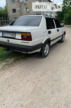 Седан Volkswagen Jetta 1988 в Надвірній