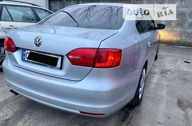 Volkswagen Jetta 2014