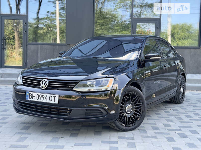 Седан Volkswagen Jetta 2013 в Одессе