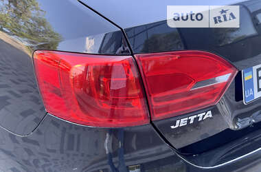 Седан Volkswagen Jetta 2013 в Одессе