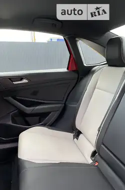 Volkswagen Jetta 2020