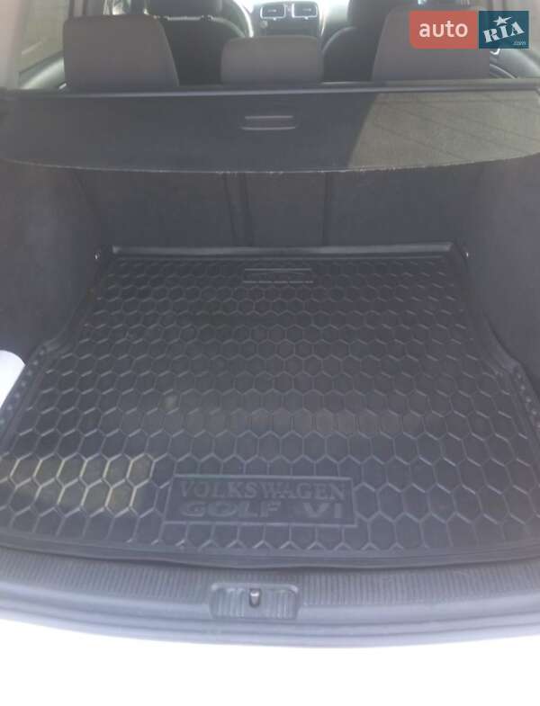 Универсал Volkswagen Jetta 2012 в Харькове