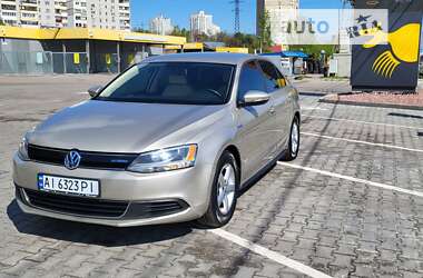 Седан Volkswagen Jetta 2013 в Киеве