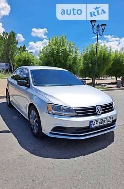 Седан Volkswagen Jetta 2015 в Запоріжжі