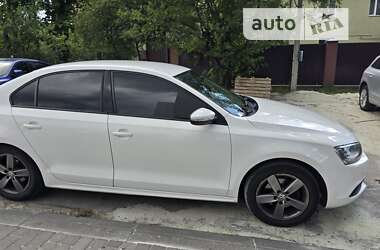 Volkswagen Jetta 2013