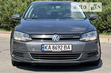 Седан Volkswagen Jetta 2013 в Києві