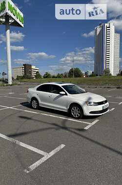 Volkswagen Jetta 2012